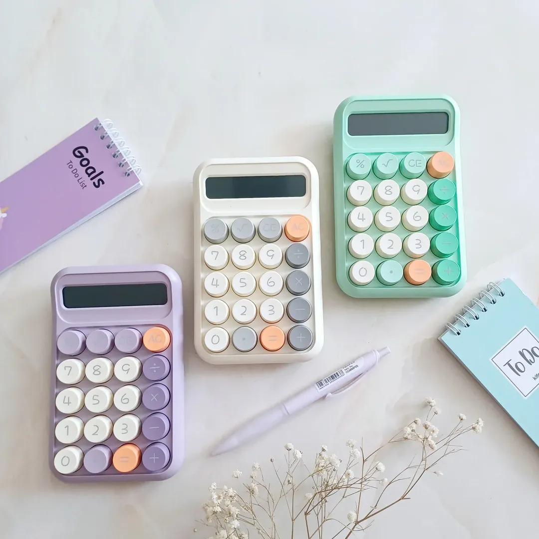 ماشین حساب دکمه رنگی