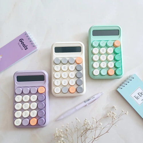 ماشین حساب دکمه رنگی