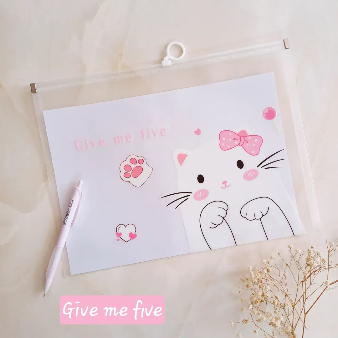 پوشه آ۴ شفاف زیپ دار مدل پیشی کیوت ، کاور A4 زیپ کیپ فانتزی