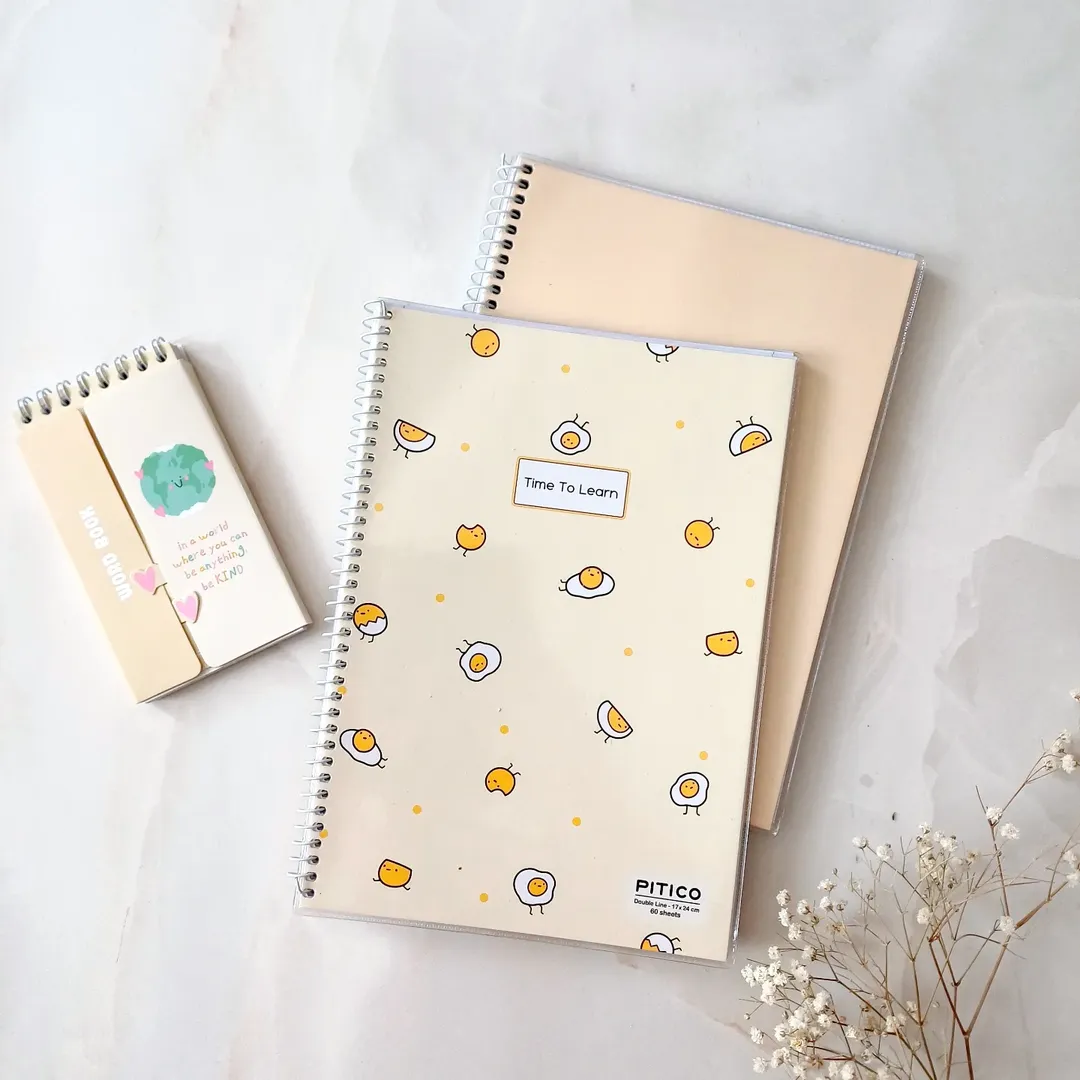 دفتر زبان دوخط انگلیسی ۶۰ برگ فنردار مجلد از برند pitico