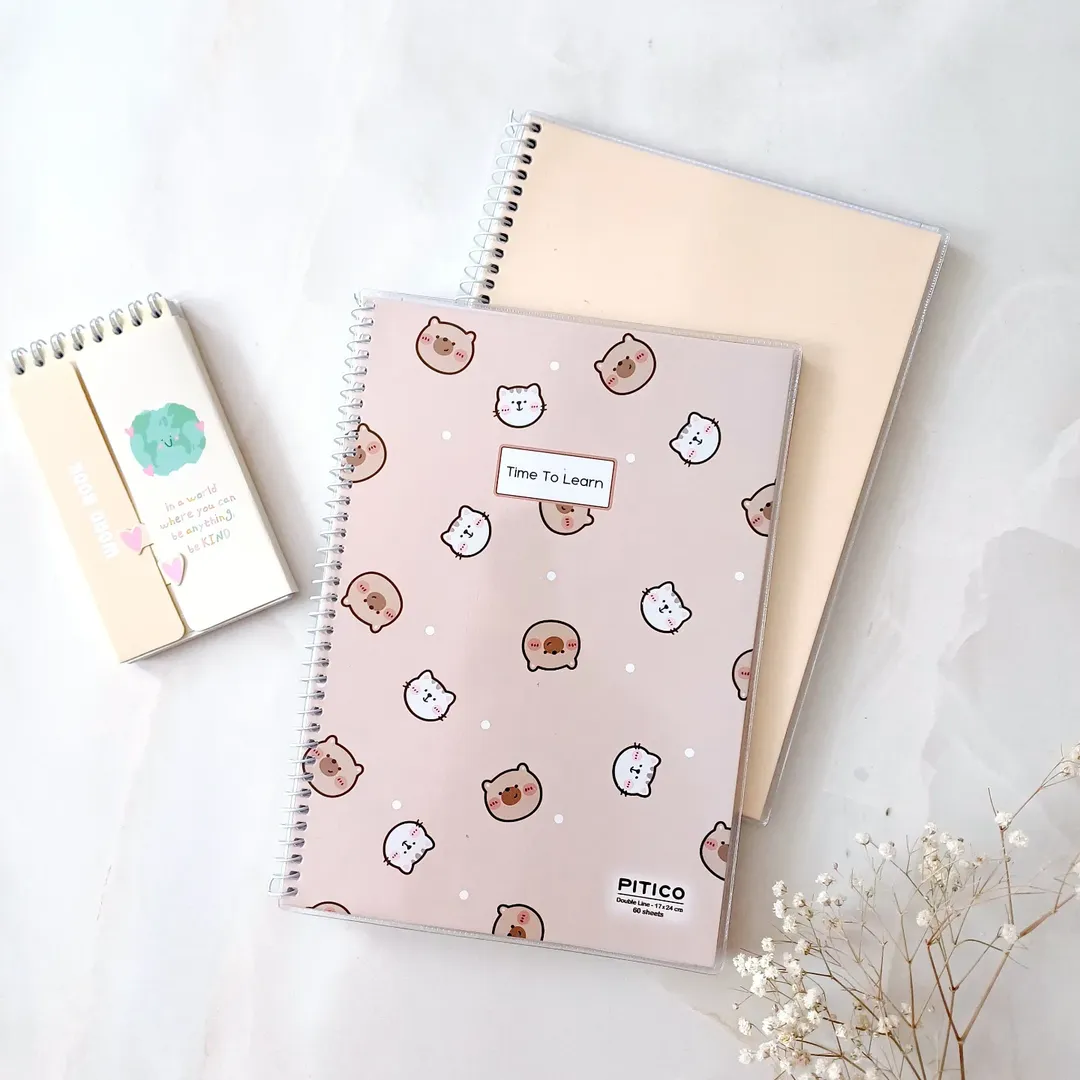 دفتر زبان دوخط انگلیسی ۶۰ برگ فنردار مجلد از برند pitico