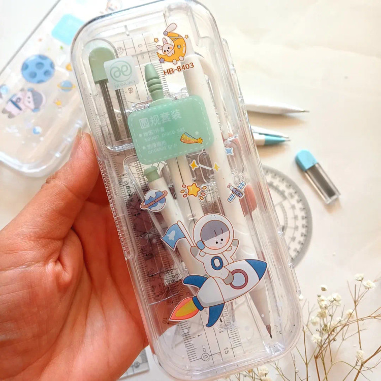 ست رسم و ست پرگار نقاله گونیا خط کش مدل فضانورد فانتزی ، ست ریاضی