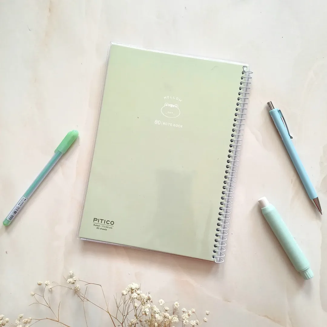 دفتر مشق ساده رنگی مجلد خط دار پاستلی 80 برگ از برند پیتیکو