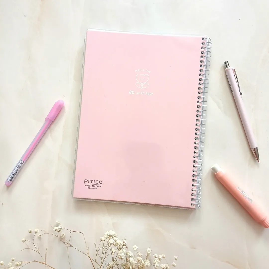 دفتر مشق ساده مجلد خطدار پاستلی 80 برگ از برند پیتیکو