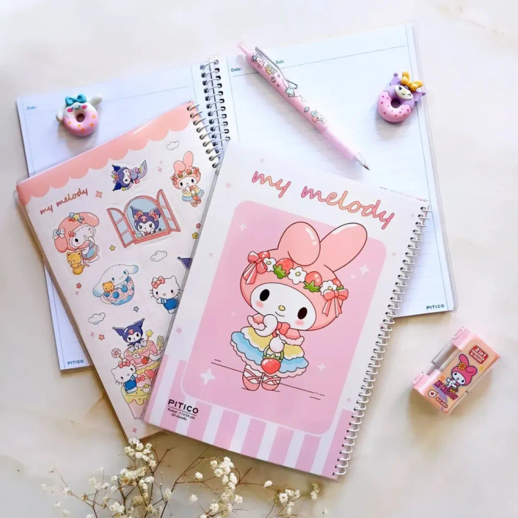 دفتر مجلد فنری 60 برگ کرومی ملودی استیکردار