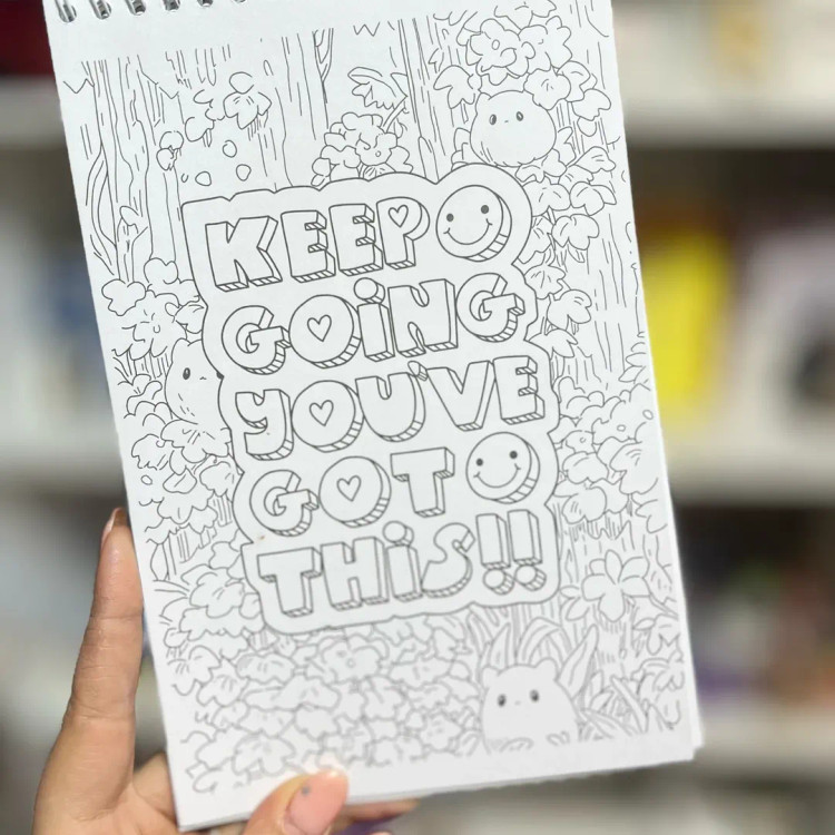 دفتر و کتاب رنگ آمیزی بزرگسالان و نوجوانان