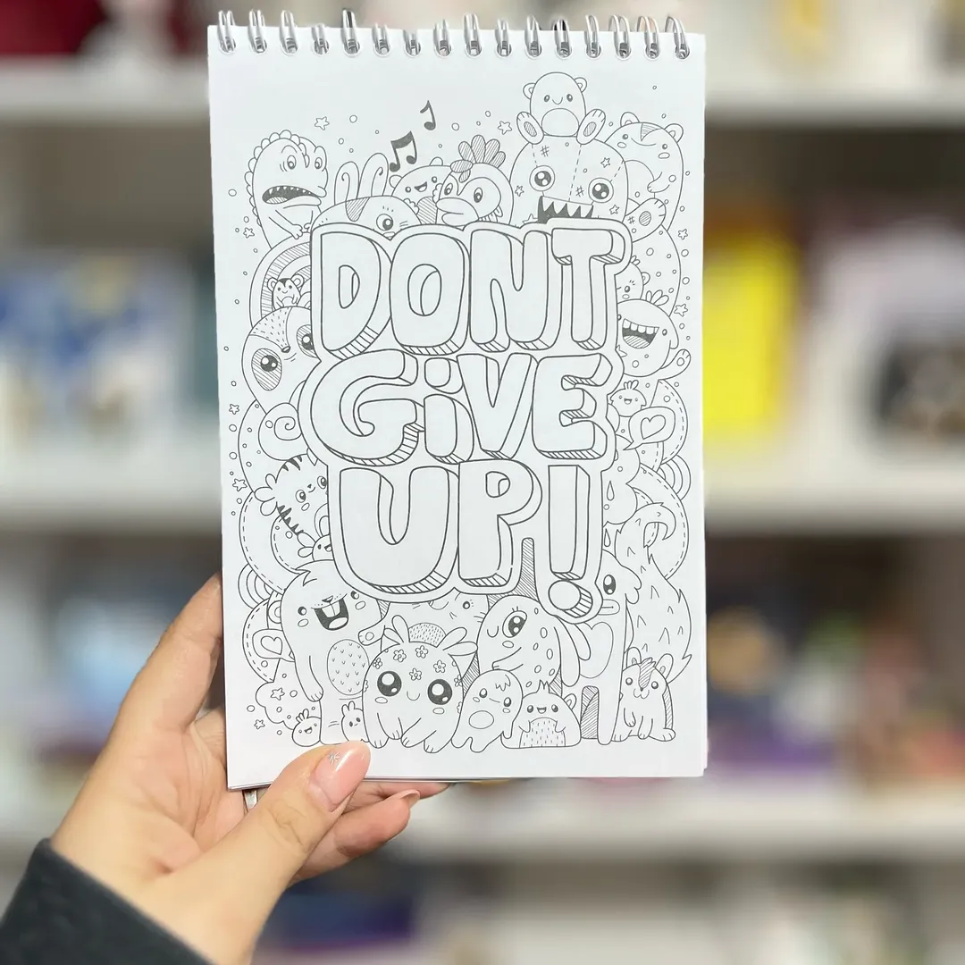 دفتر و کتاب رنگ آمیزی بزرگسال و نوجوان