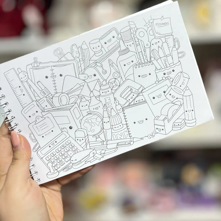 دفتر و کتاب رنگ آمیزی بزرگسال و نوجوان pitico