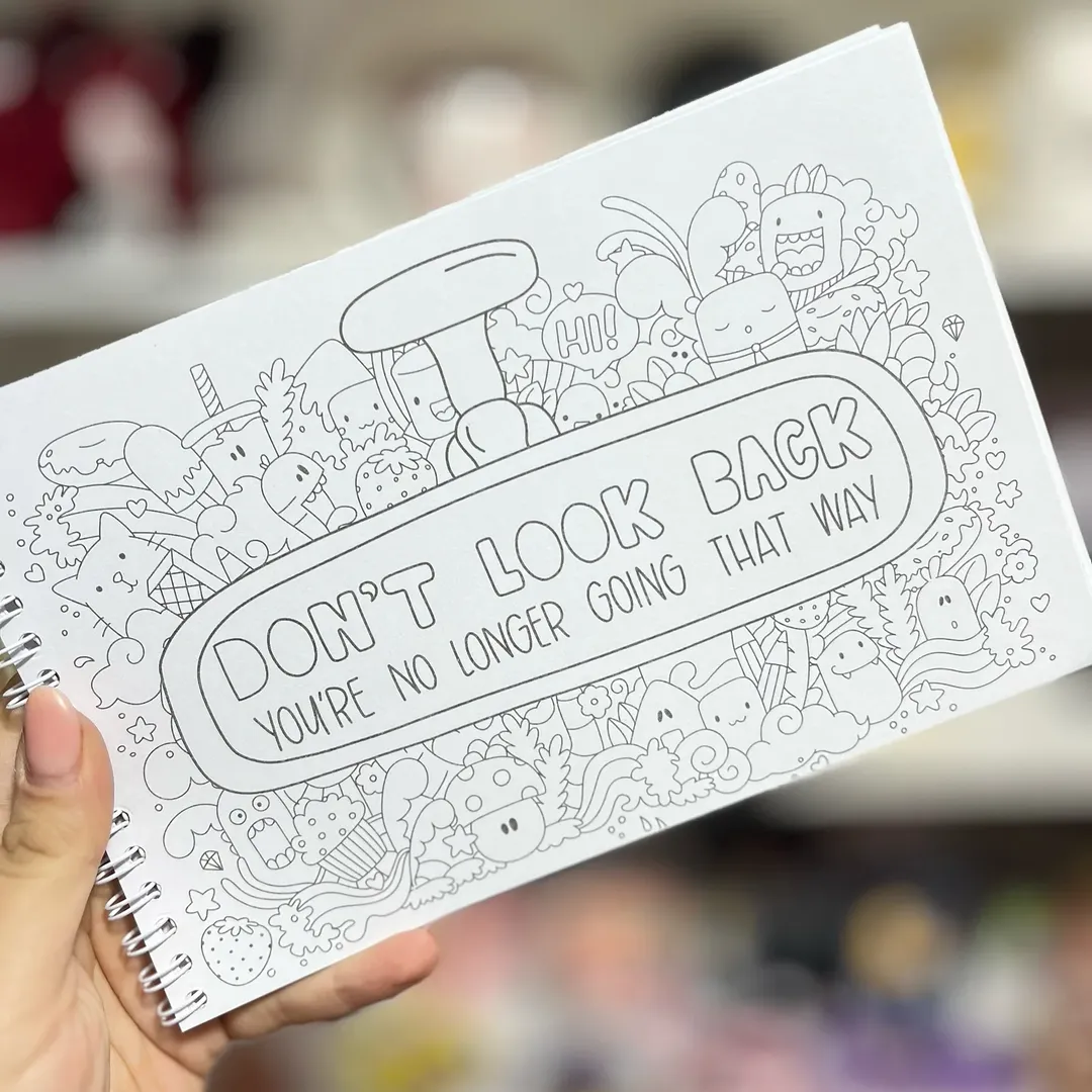 دفتر و کتاب رنگ آمیزی بزرگسال و نوجوان پیتیکو