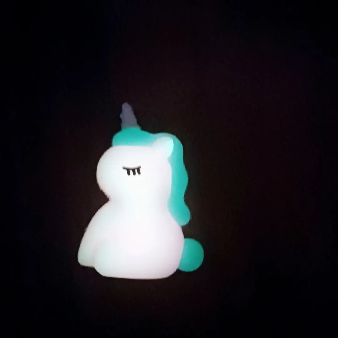 تراش سیلیکونی یونیکورن شب تاب ، طرح اسب تک شاخ فانتزی