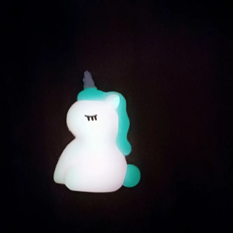 تراش سیلیکونی یونیکورن شب تاب ، طرح اسب تک شاخ فانتزی