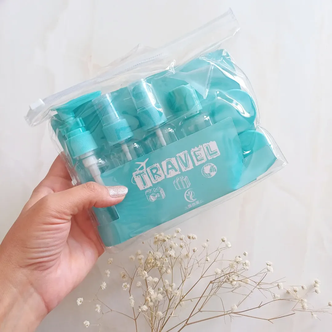 پک آرایشی بهداشتی محفظه کرم و شامپو مسافرتی ۷ تکه بزرگ