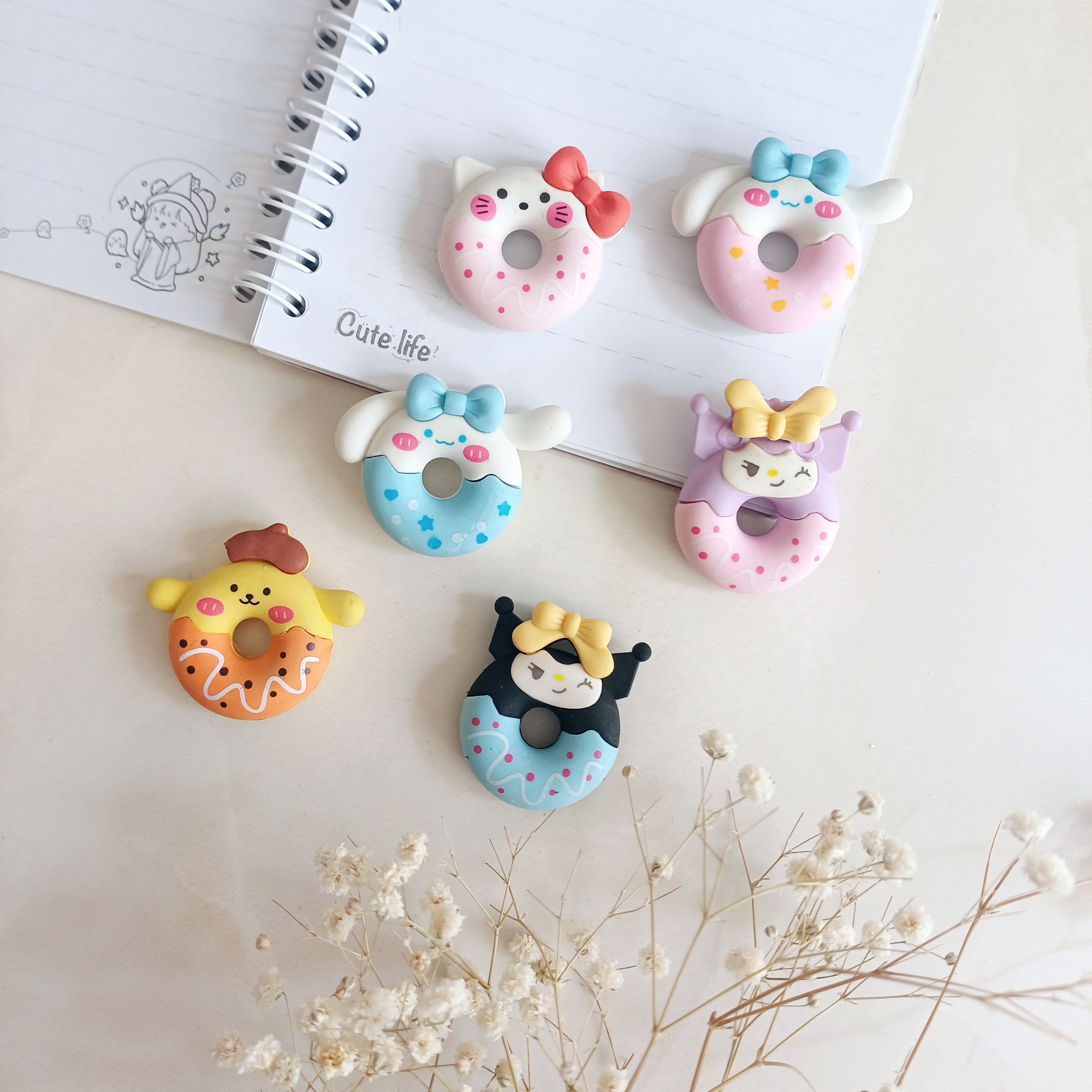 پاک کن دونات فانتزی مدل دوستان سانریو  کرومی  ملودی  کیتی  سینامورل پوم پوم پورین پاکن فانتزی گیفت  حرف د پ جوایز