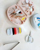 کیت خیاطی جیبی کیفی مسافرتی ، ست سوزن نخ قیچی سنجاق قفلی کوچک