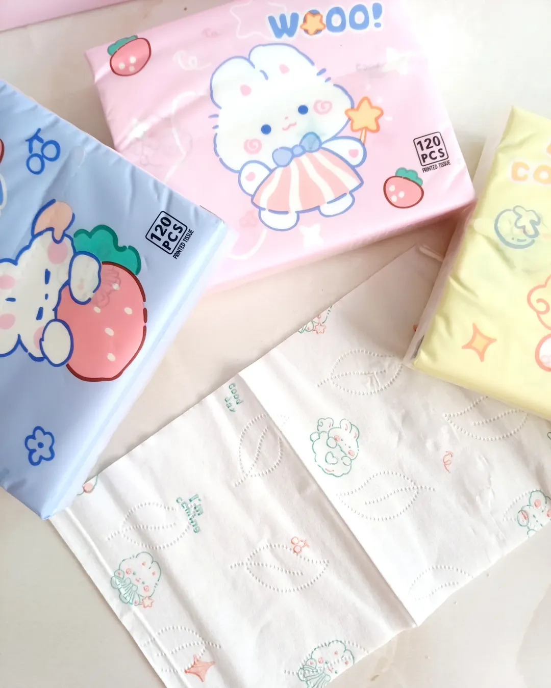 دستمال کاغذی جیبی رنگی طرحدار ۱۲۰ برگ ، دستمال کاغذی ماشین ، کیف ، میز تحریر