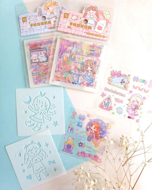 پک استیکر شفاف برش خورده ضد آب به همراه شابلون مدل دختر 4 ورق استیکر و 4 ورق شابلون پلاستیکی