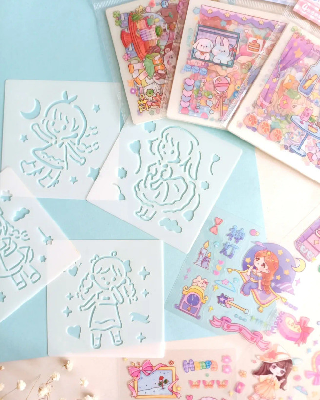 پک استیکر شفاف برش خورده ضد آب به همراه شابلون مدل دختر 4 ورق استیکر و 4 ورق شابلون پلاستیکی