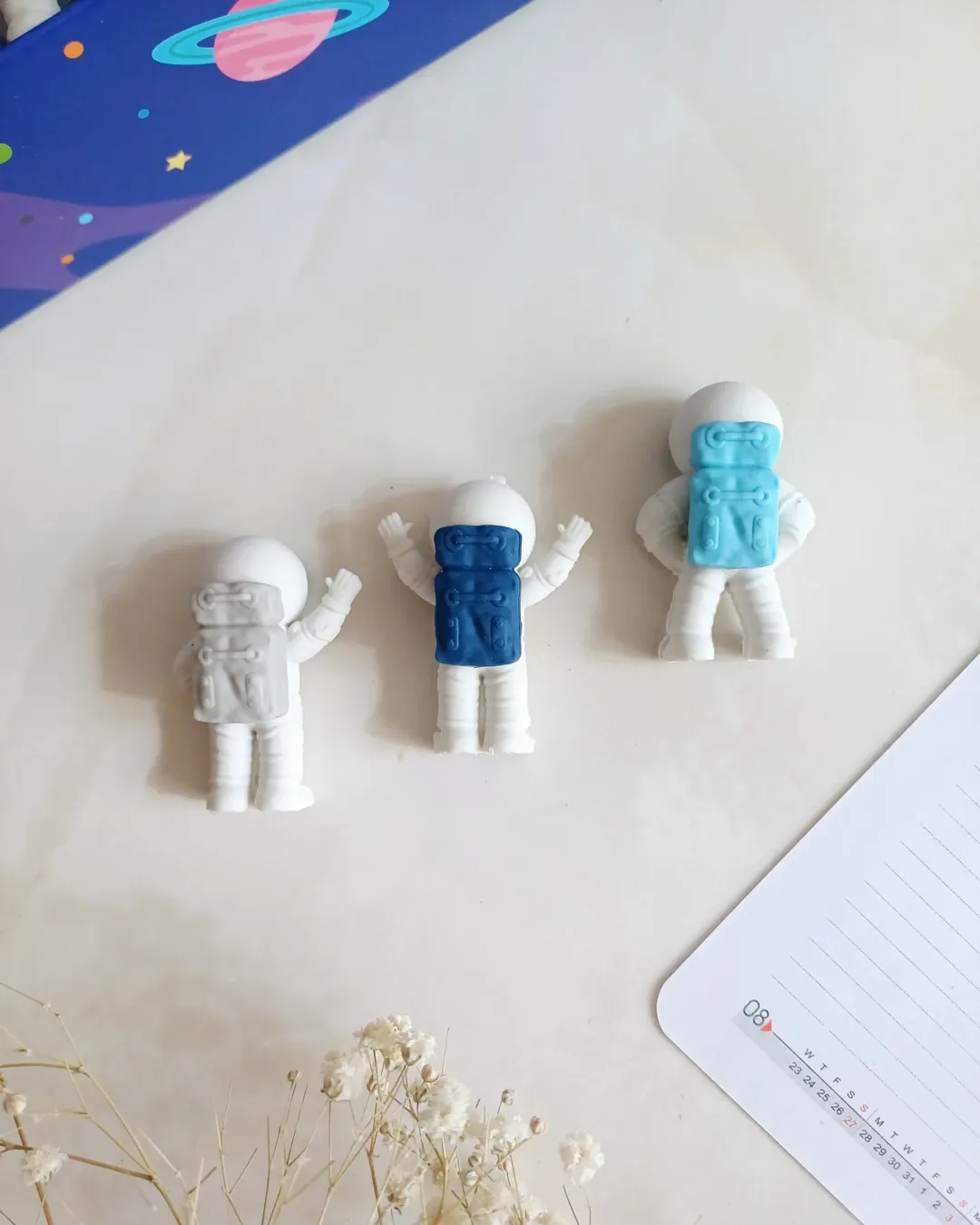 پاکن فضانورد ، پاک کن مدل فضایی ، گیفت و جوایز مدارس گیفت تولد حرف ف