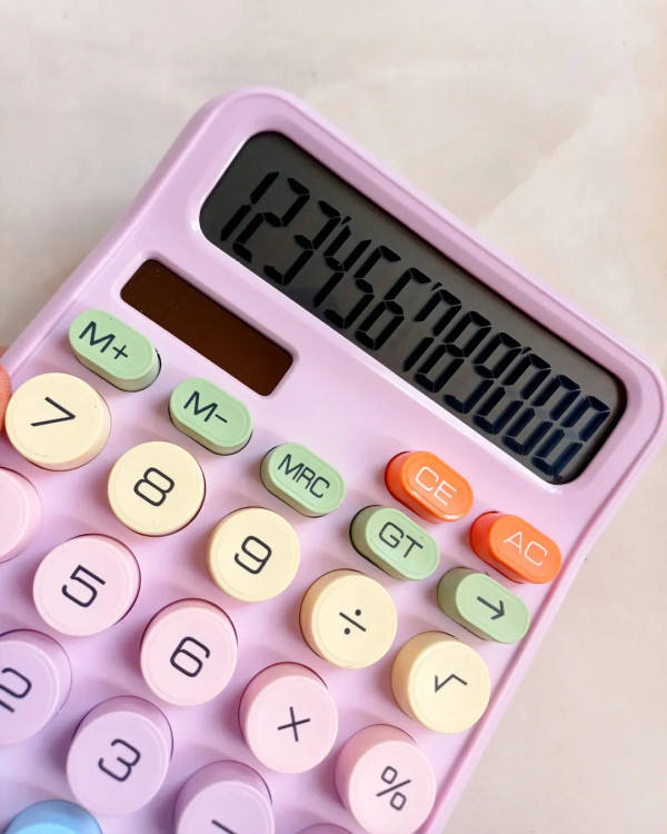 ماشین حساب دکمه رنگی برجسته از برند دکسین ۸۱۸ دگزین